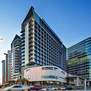 4* Otel Novotel Al Bustan